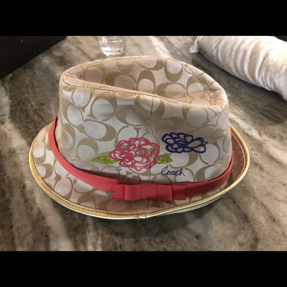 Coach hat